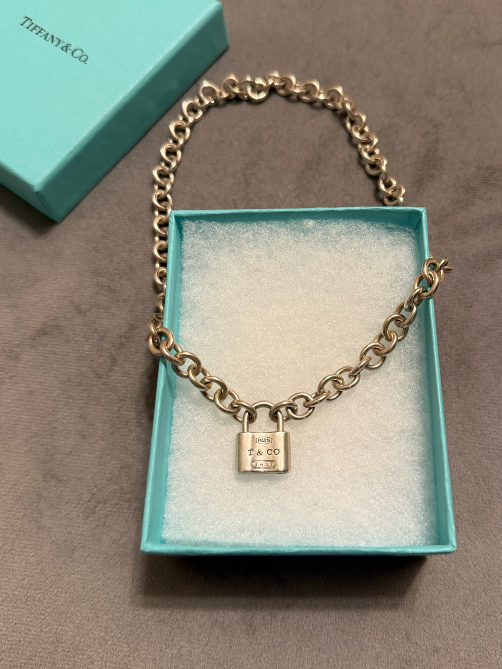 Tiffany & Co. Silver Padlock Necklace with Signature Blue Pouch - Picture 3 of 6